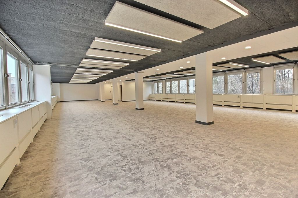 Bureaux à louer Corentin-Cariou (Métro ligne 7) de 950m² Photo 8